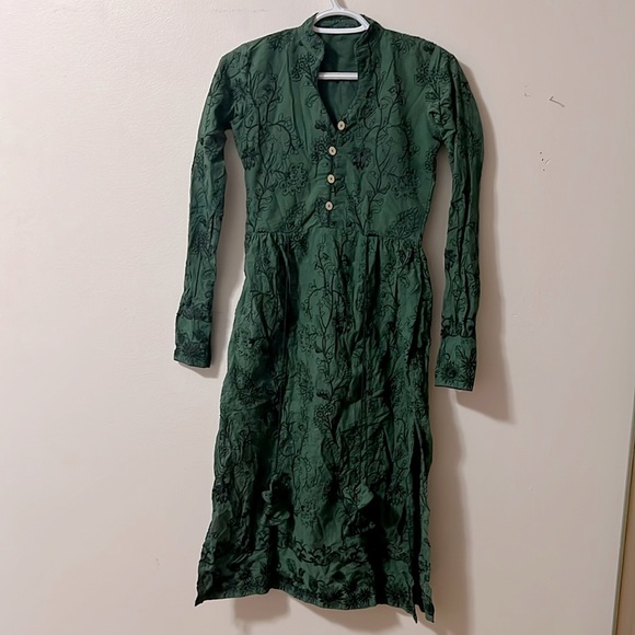 Traditional kurta. - Picture 1 of 2